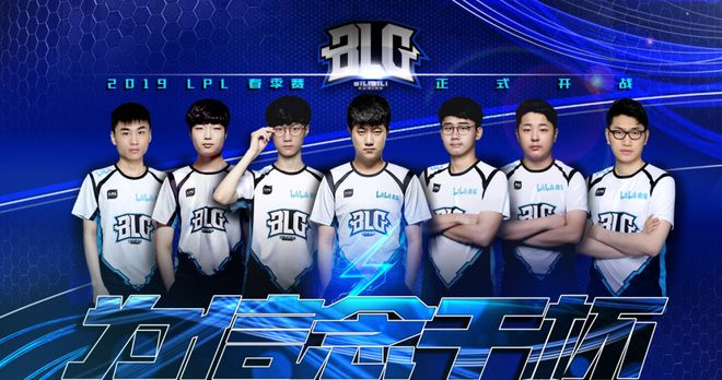 默契配合凝 默契配合凝