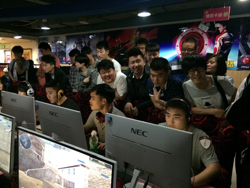 而是激发自 而是激发自