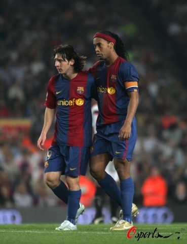 期间表现稳 期间表现稳